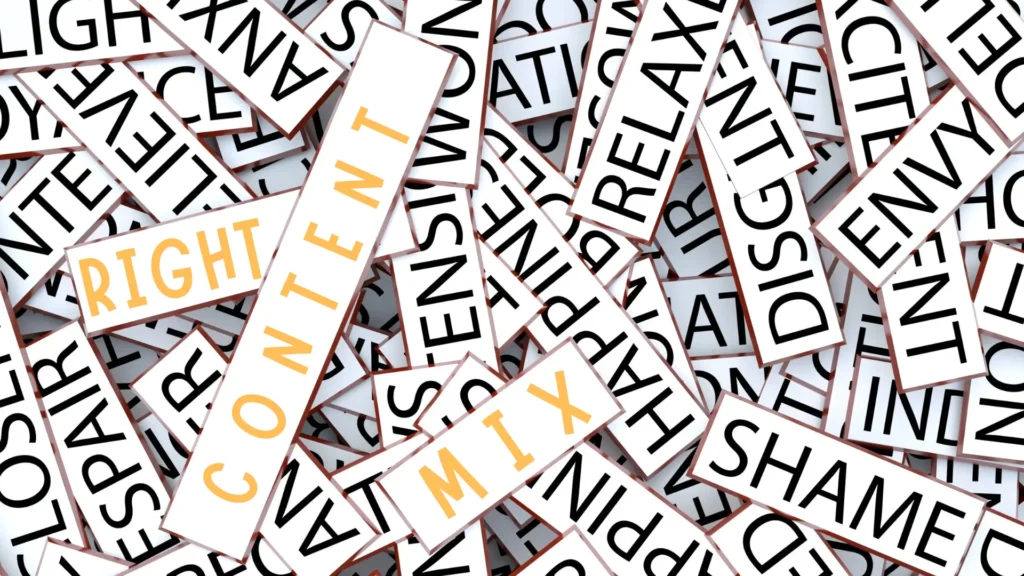 Best practices for combining and balancing evergreen and trending topics in content strategy.